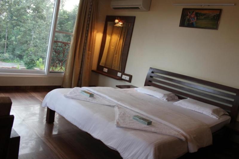 Nikhara Estate Resorts Kodlipet Dış mekan fotoğraf
